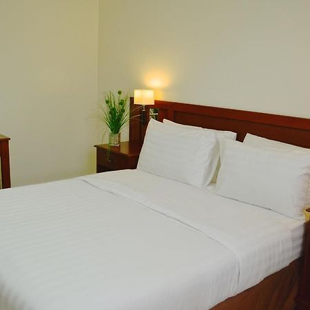 Olivia Resort Serviced Apartments And Bungalows Panglao Exterior photo