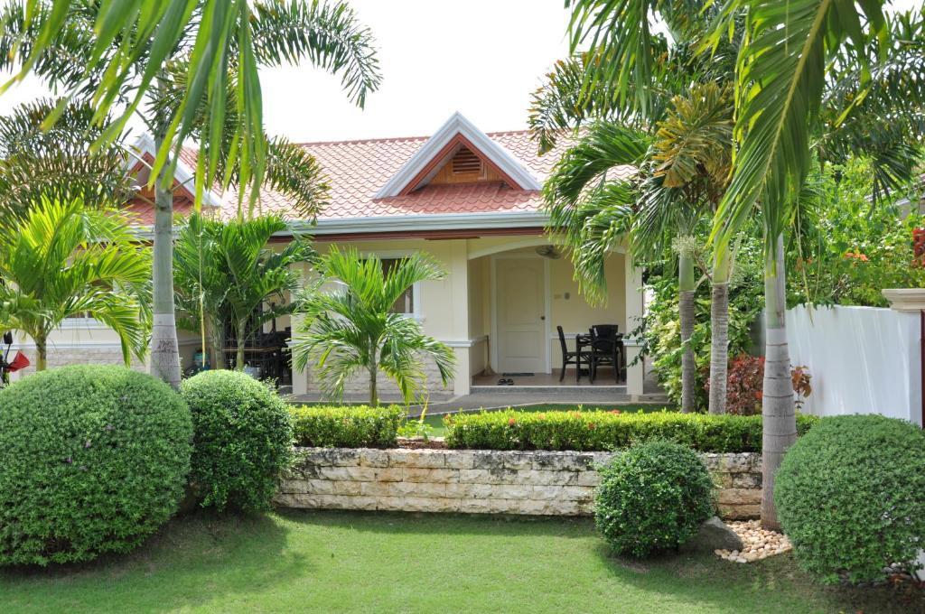 Olivia Resort Serviced Apartments And Bungalows Panglao Room photo