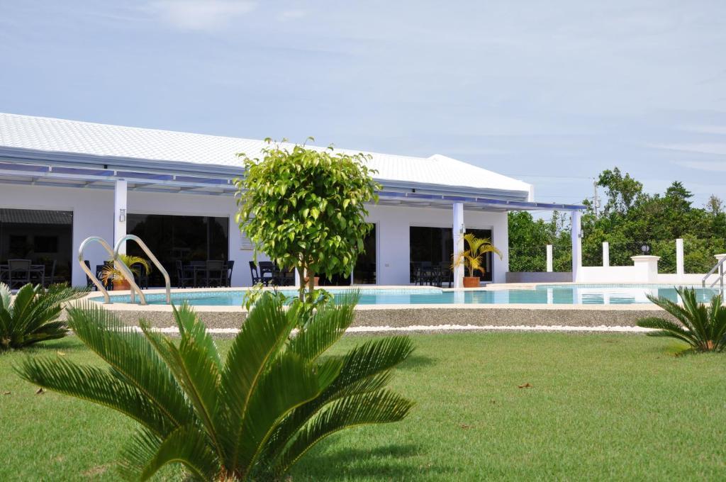 Olivia Resort Serviced Apartments And Bungalows Panglao Exterior photo