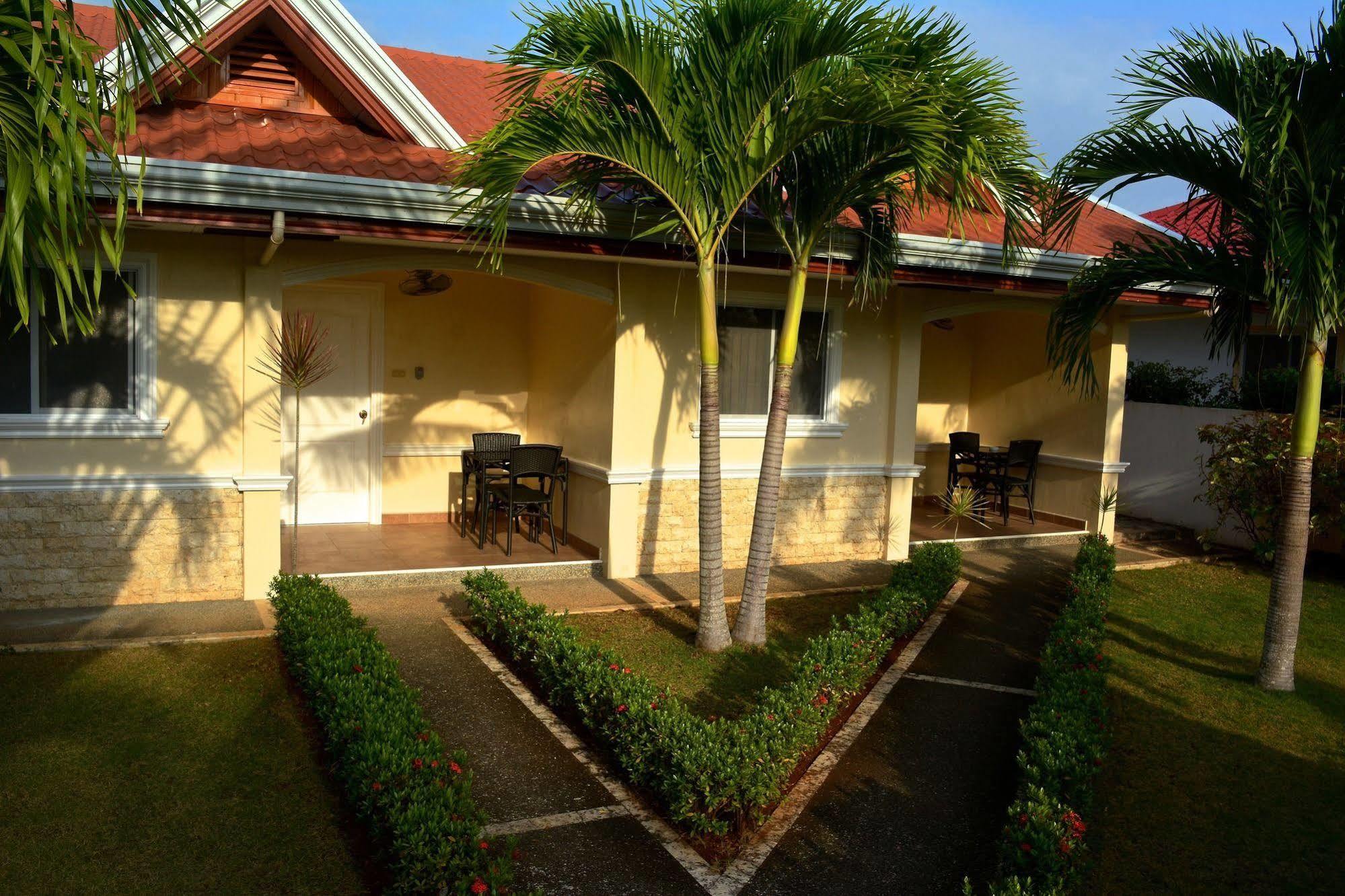 Olivia Resort Serviced Apartments And Bungalows Panglao Exterior photo
