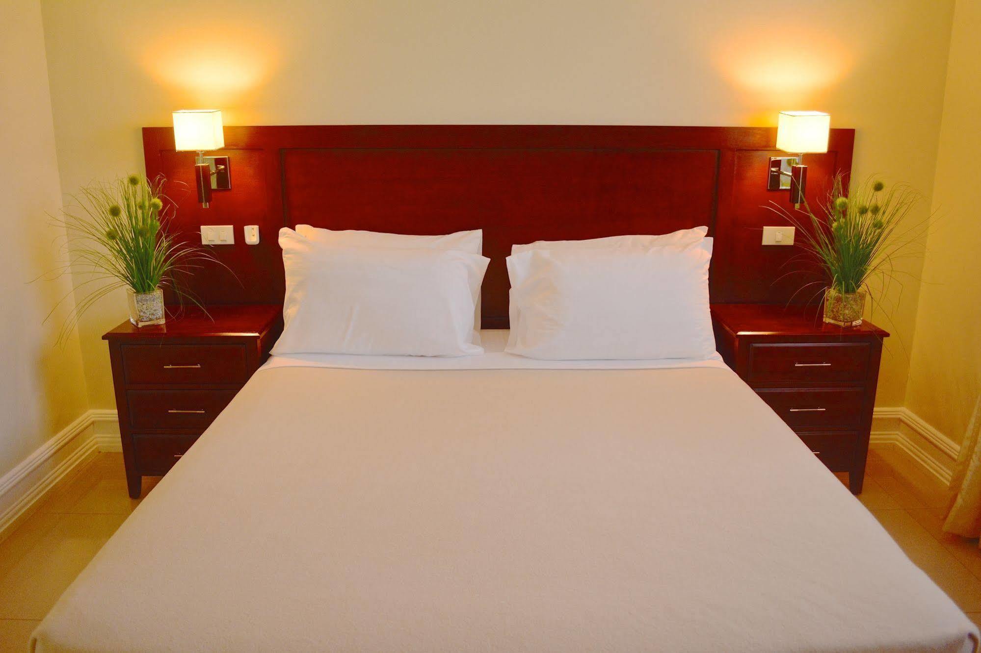 Olivia Resort Serviced Apartments And Bungalows Panglao Exterior photo